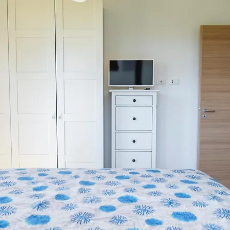 Tra Mare E Ulivi Tatil Evi *